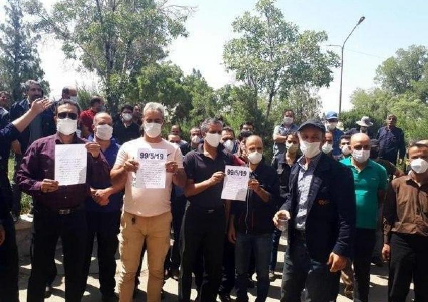 اتساع رقعة الإضرابات والاحتجاجات في إيران
