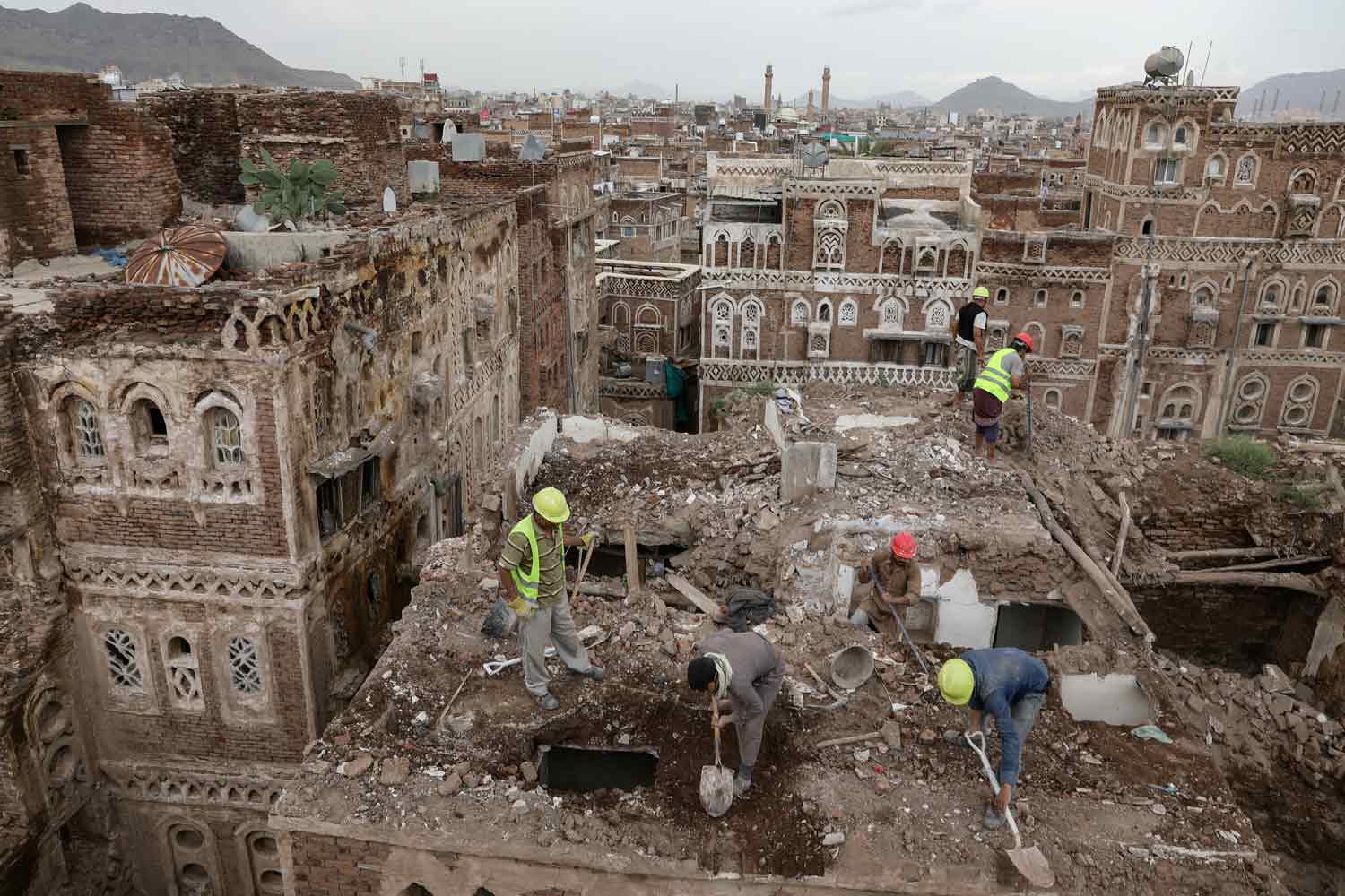 تاريخ صنعاء ليس أهم من سيطرة الحوثيين على مستقبلها