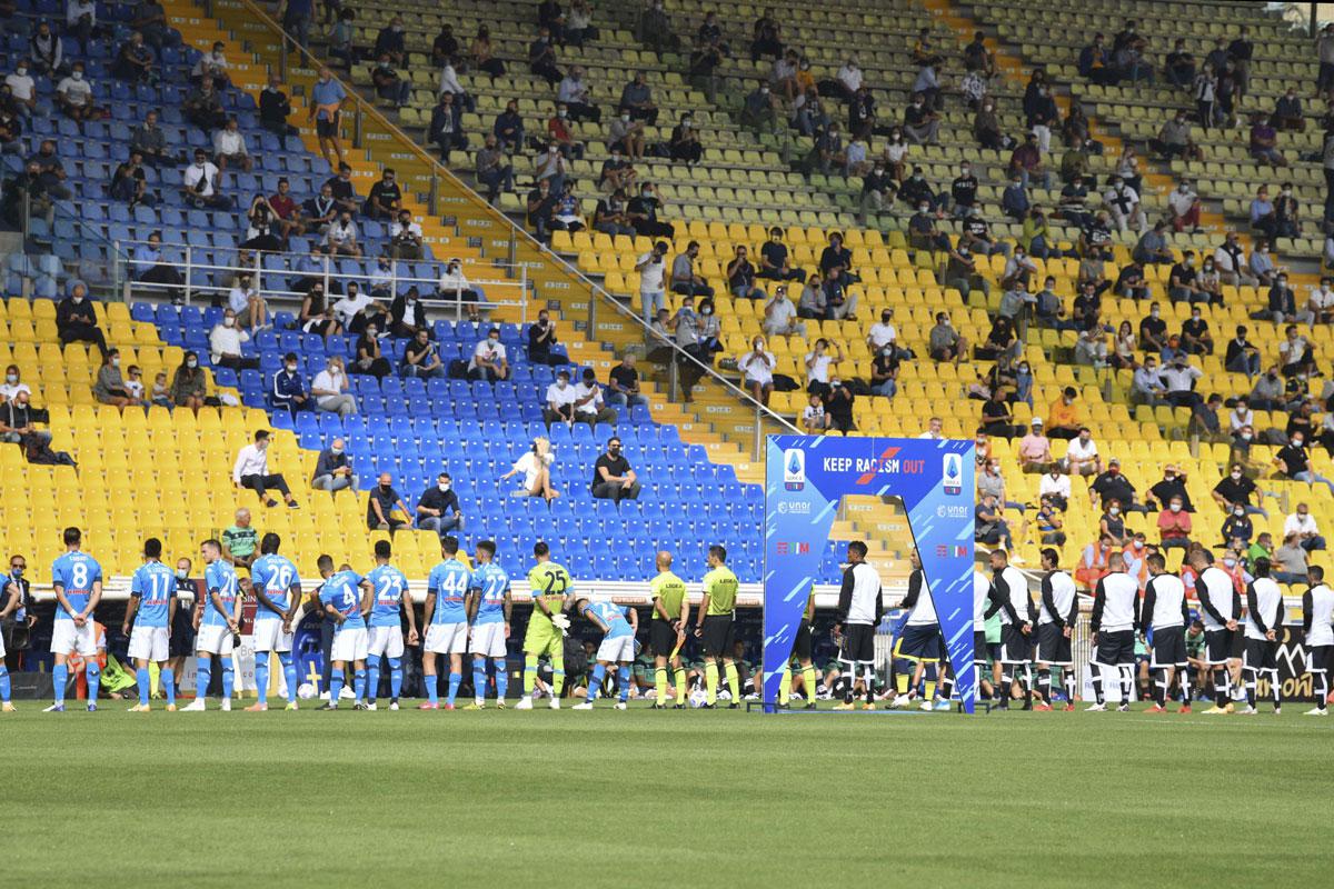 الجماهير الايطالية على طريق العودة الكاملة للملاعب