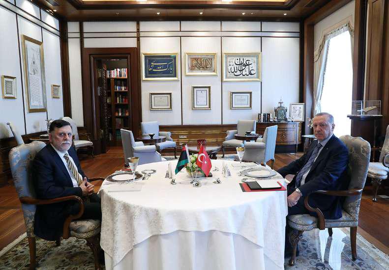اردوغان يلتقي السراج