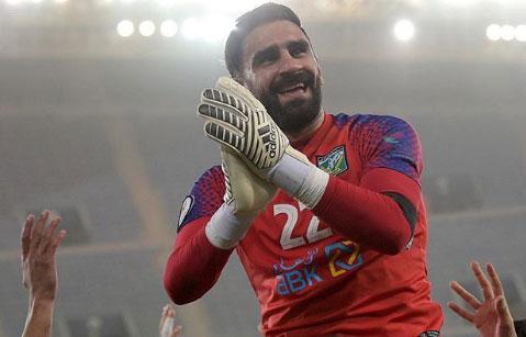  صور لاحتفالات العربي من حسابه على انستغرام