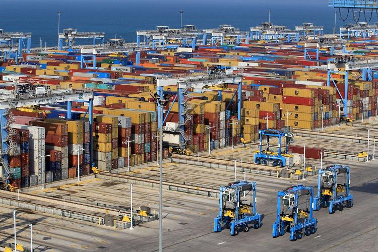 المعاهدة الضريبية بين إسرائيل والامارات تهدف إلى تشجيع تبادل السلع والخدمات ورؤوس الأموال
