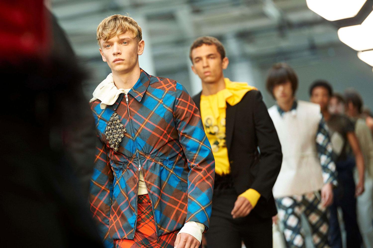 ازياء رجالية