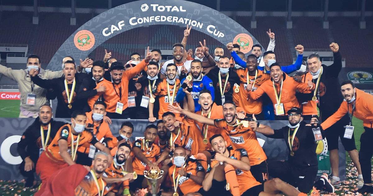 نهضة بركان يحتفل بالفوز (الصورة من حساب الفريق على فيسبوك)