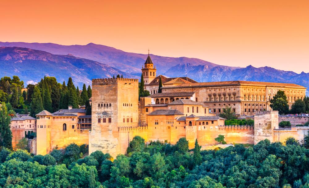 الروايات التاريخية