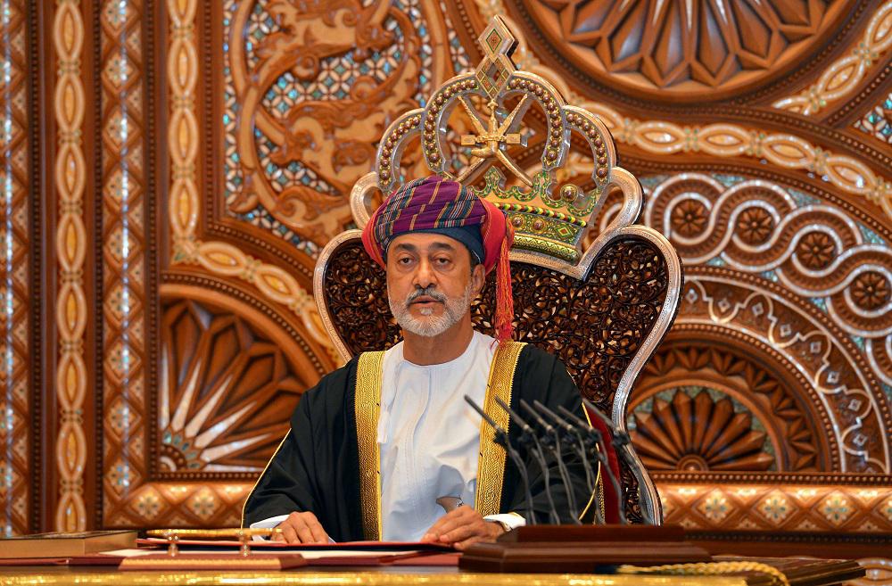 سلطان عمان هيثم بن طارق 