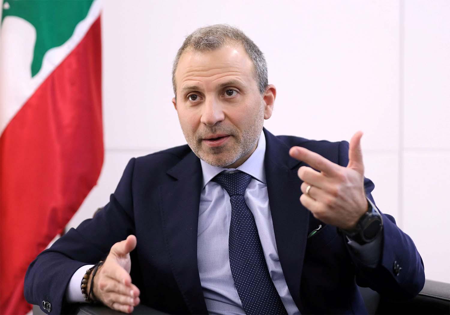 جبران باسيل عالق بين العقوبات الأميركية وتحالفه مع حزب الله