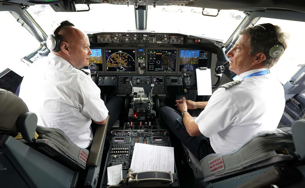 وينغ 8-737ماكس 
