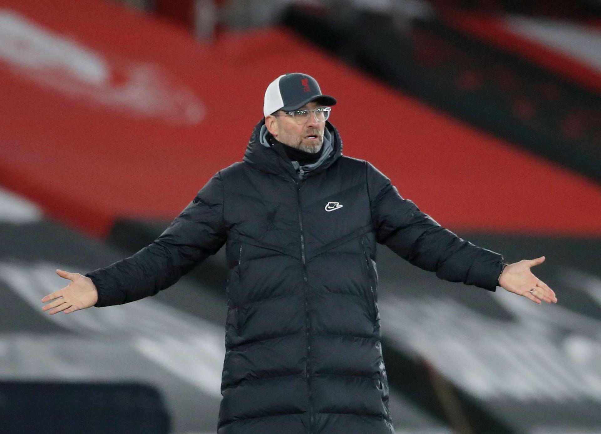 مباراة ليفربول واستون بانتظار نتائج فحوصات