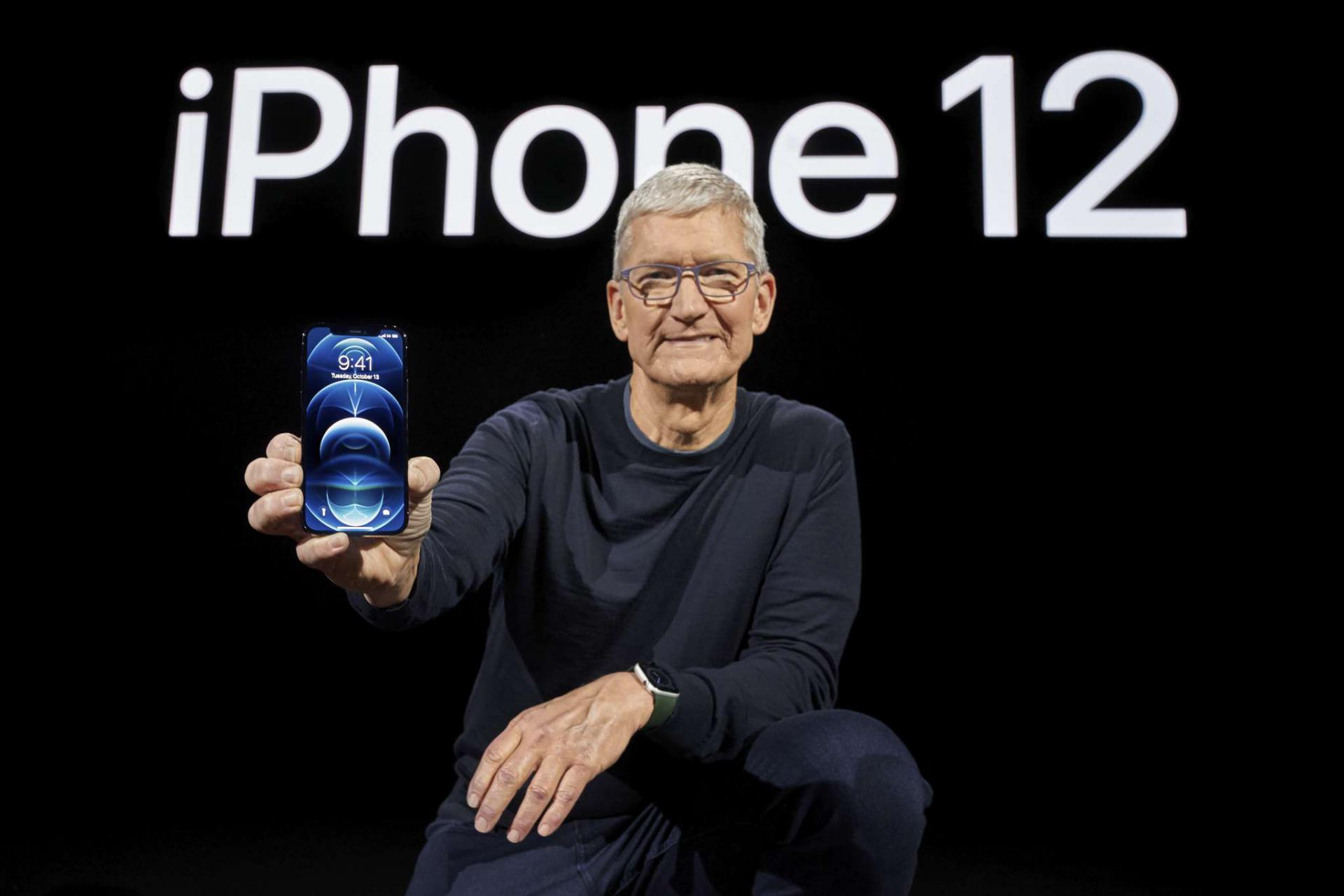 ايفون 12