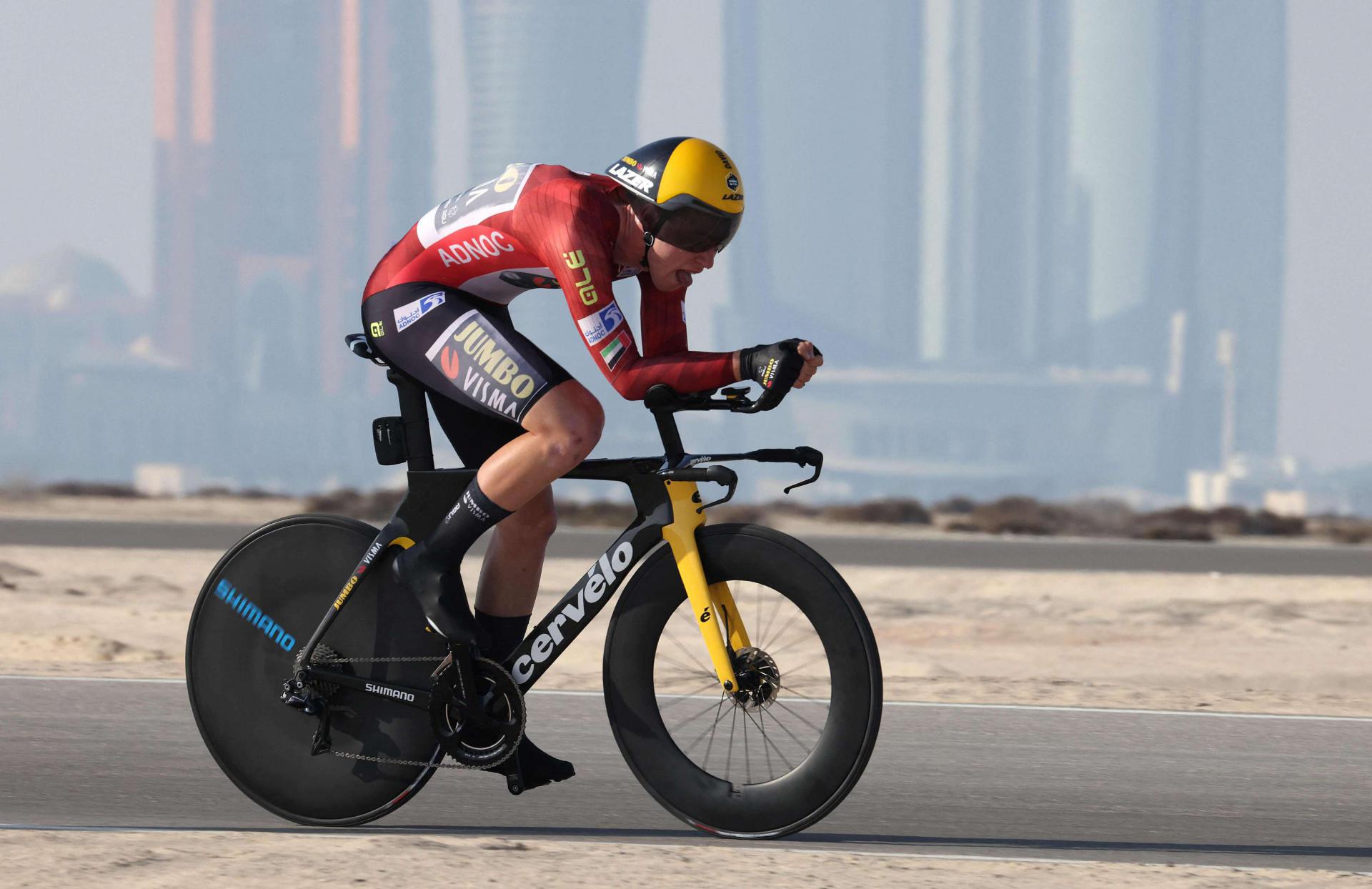 تادي بوغاتشار 