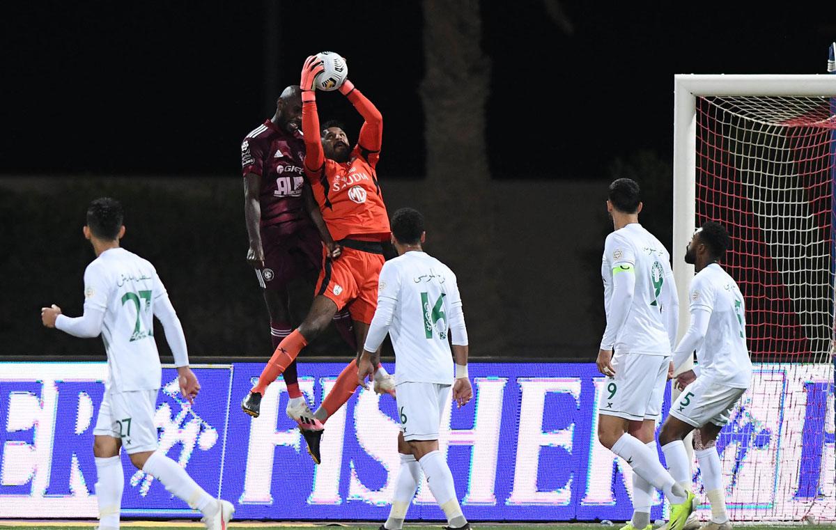 تعادل مخيب للاهلي 
