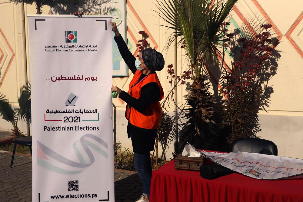 توافق فتح وحماس ممر إجباري للعلاقة مع الولايات المتحدة