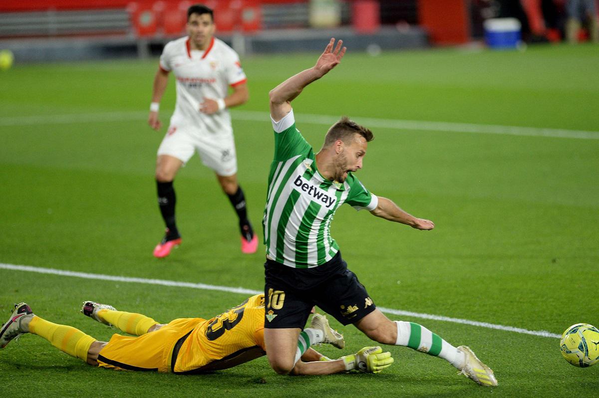 مباراة اشبيلية وريال بيتيس