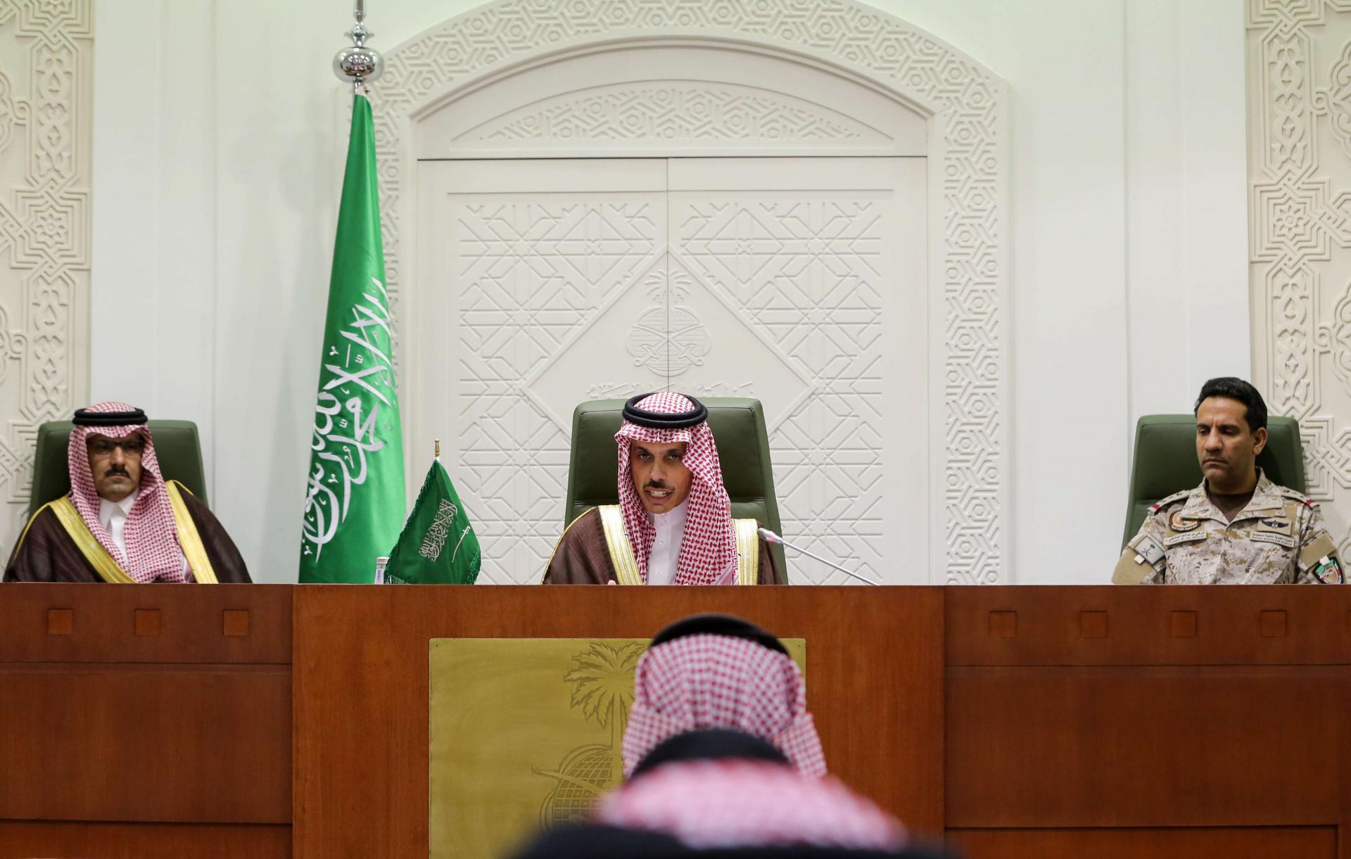 مبادرة الرياض لانهاء الأزمة اليمنية تعرّي نوايا الحوثيين وإيران