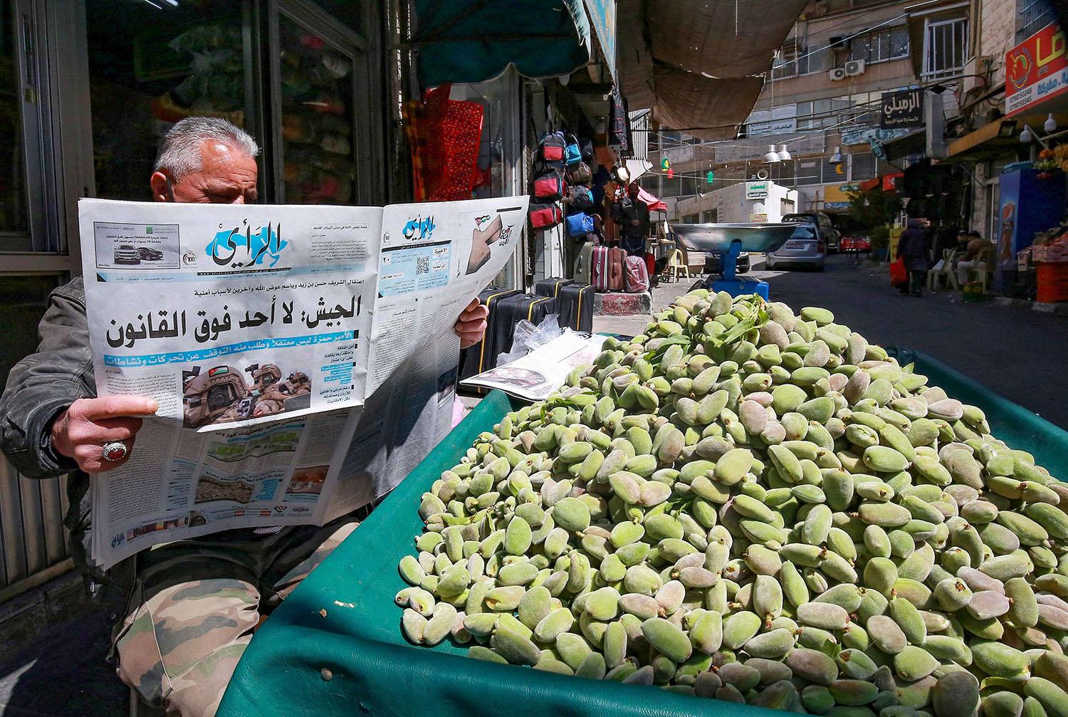 الاردنيون بانتظار الافصاح التام بعد حظر النشر