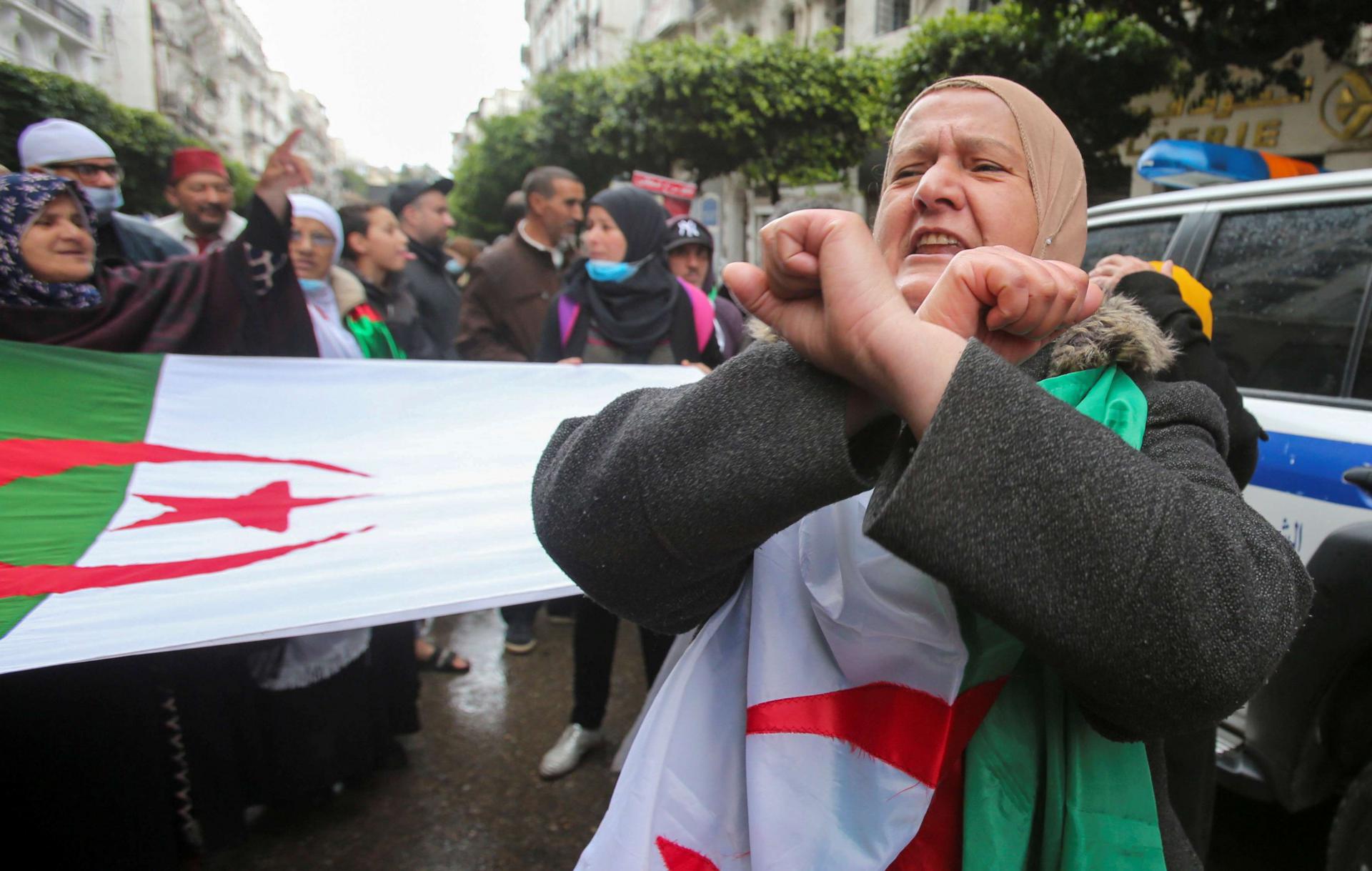 المتظاهرون في الحراك