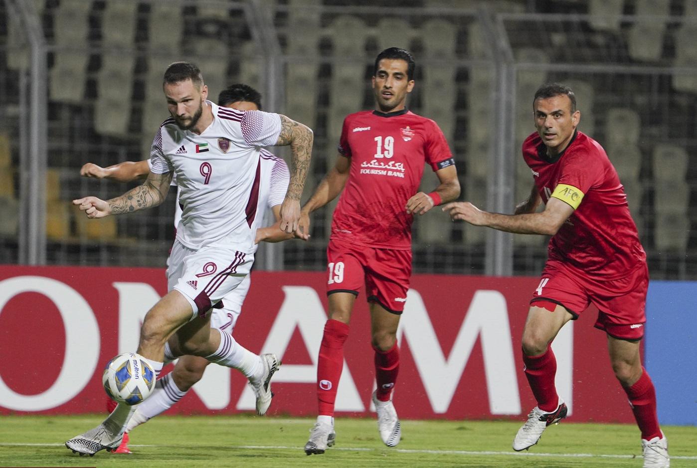 الوحدة وببيرسيبوليس 