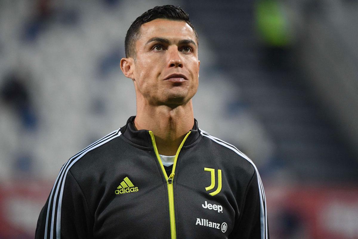 رونالدو يعانق لقب هداف الدوري