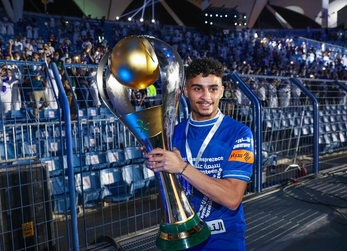 احتفال الهلال السعودي بلقب البطولة (الصورة من حساب النادي على تويتر)