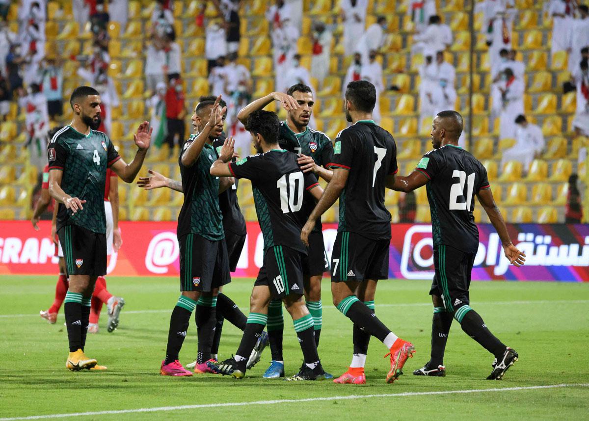 حضور جماهيري جزئي في التصفيات التمهيدية 