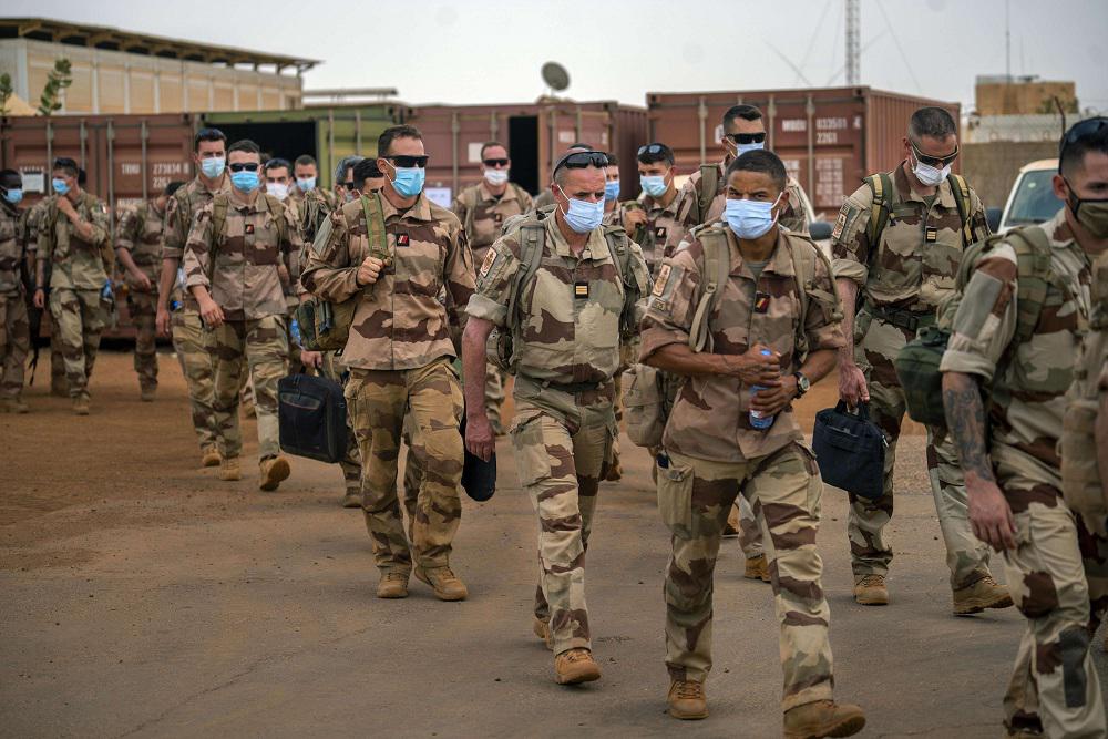 إنهاء عملية برخان الفرنسية رهان ينطوي على مخاطر في منطقة الساحل الإفريقي
