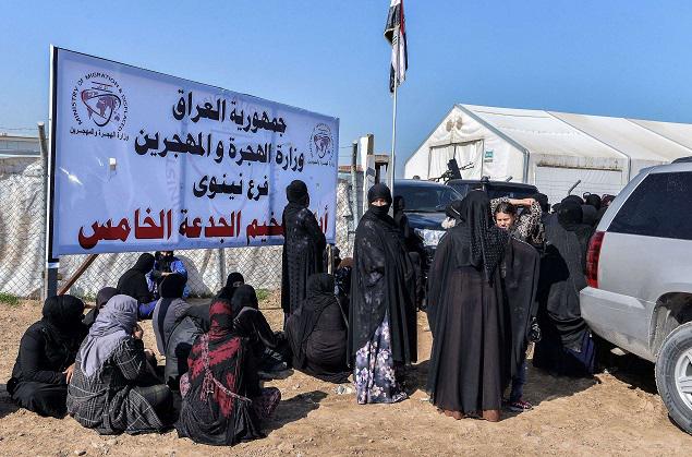 عراقيون طالبوا بالهجرة الى الولايات المتحدة خوفا من داعش وميليشيات ايران