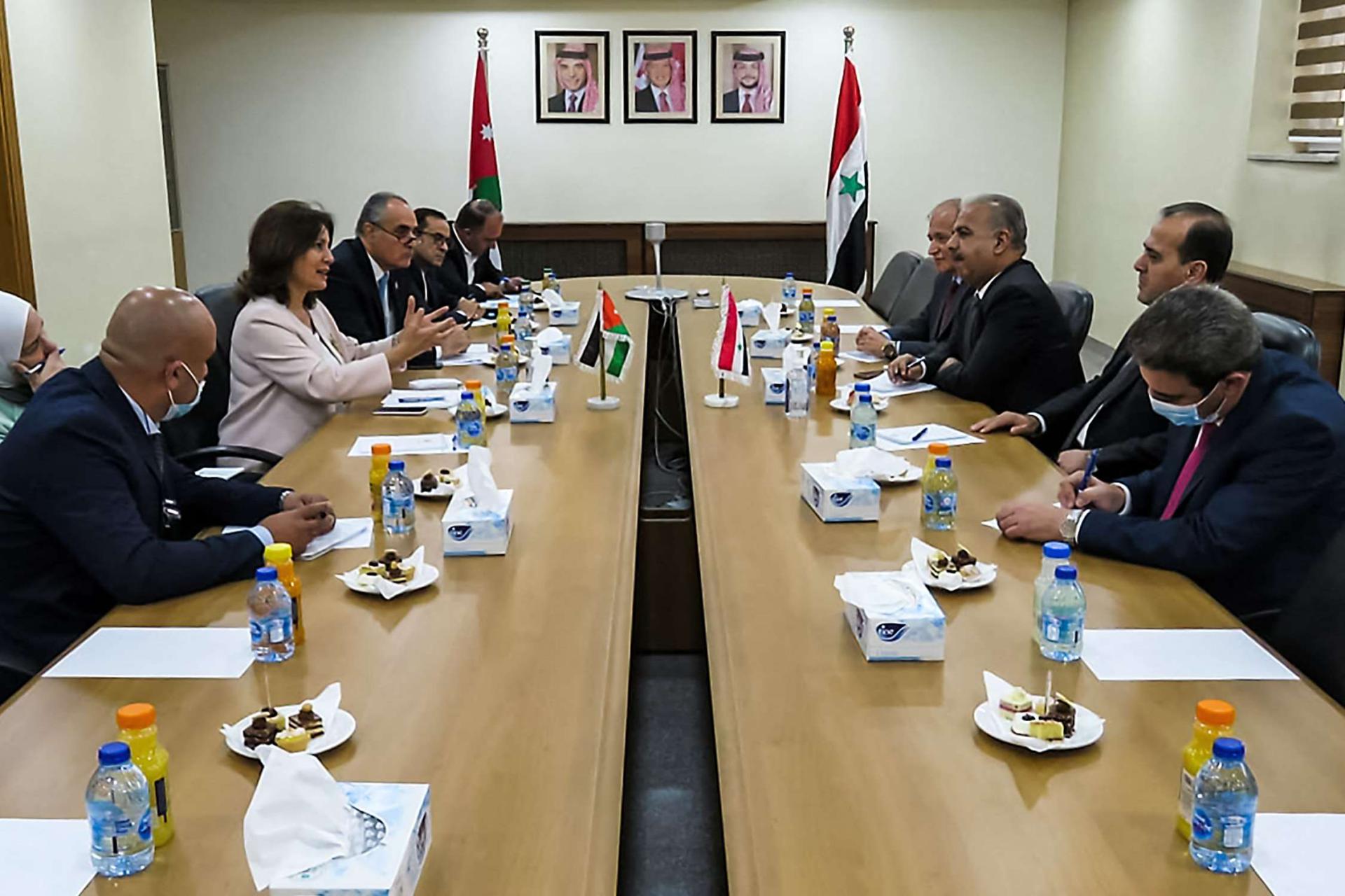 زيارة الوفد السوري لعمان تؤسس لأرضية تعاون صلب بين البلدين الجارين