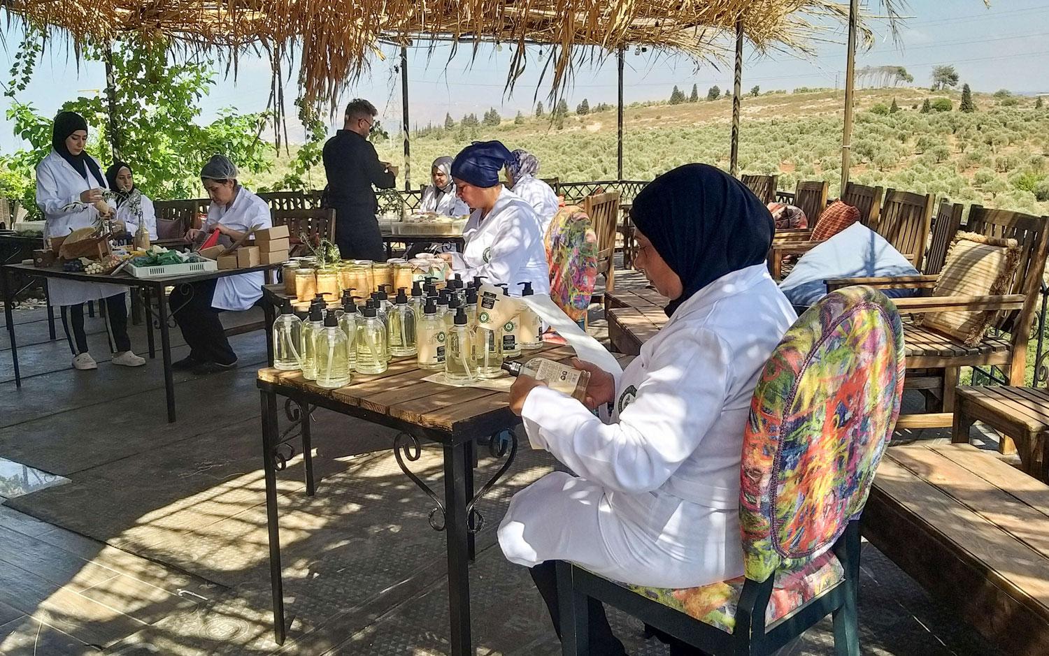 قرية بدر حسون البيئية 
