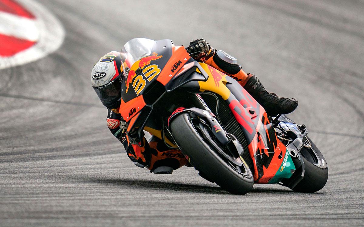 الدراج الجنوب إفريقي يتقدم على على الإيطالي بانيايا (دوكاتي) والإسباني مارتن 