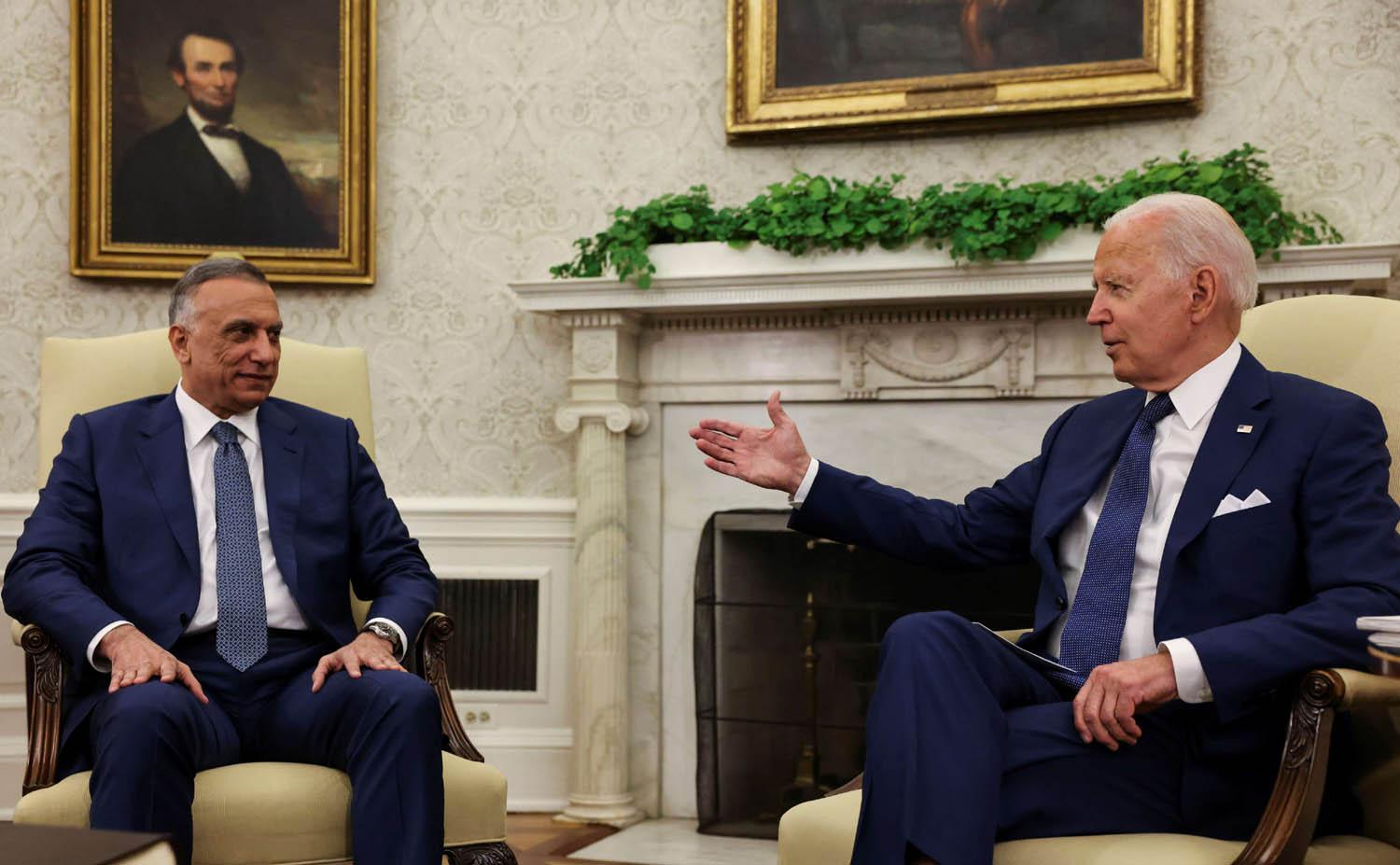 الرئيس الأميركي جو بايدن يستقبل رئيس الوزراء العراقي مصطفى الكاظمي في البيت الأبيض