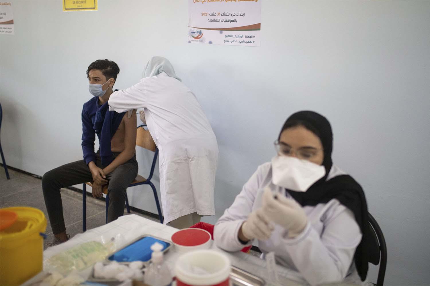 Those who don't want to vaccinate their children will have to follow a distance education program