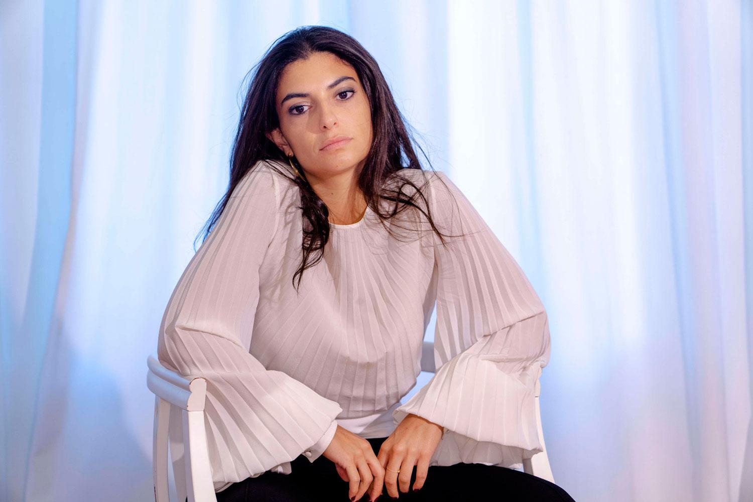 منية عقل