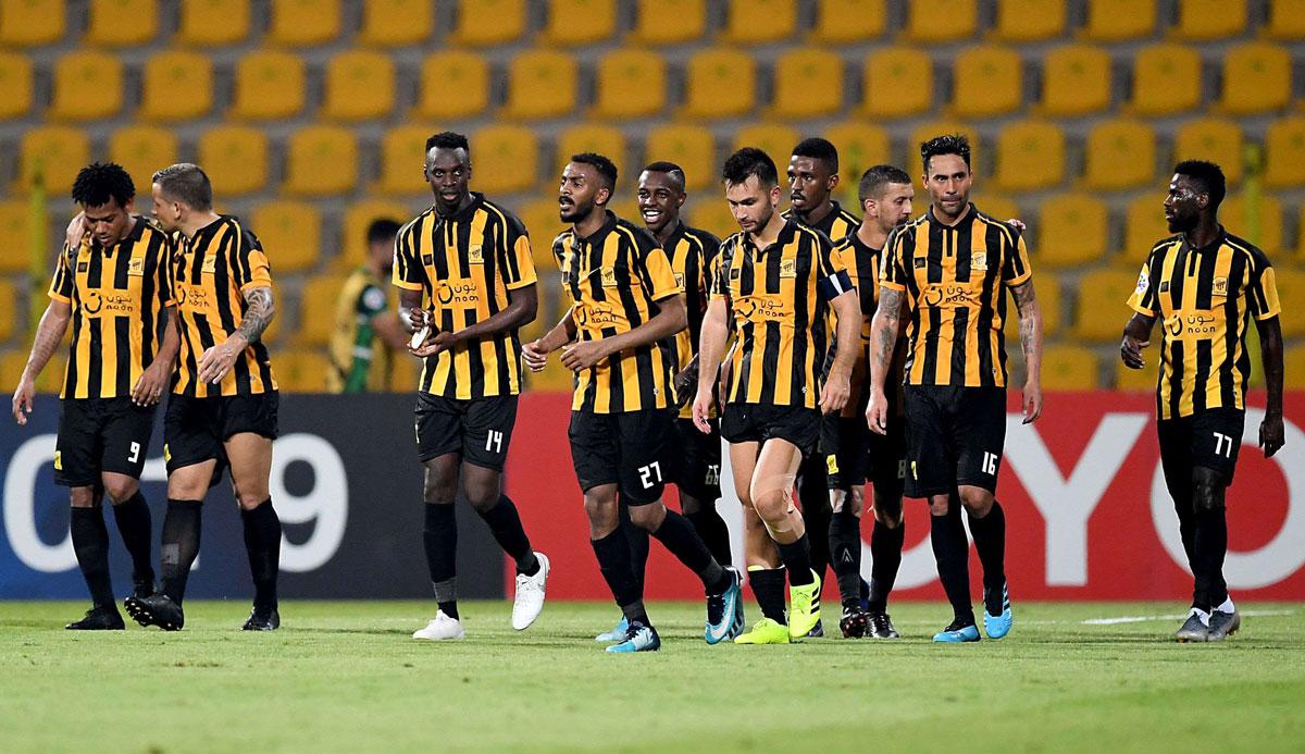الاتحاد لاثبات احقيته في المنافسة على اللقب