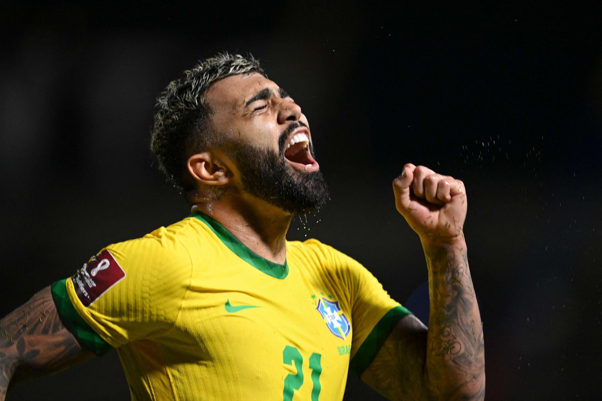 المنتخب البرازيلي في الصدارة بفارق ثماني نقاط عن أقرب ملاحقيه الأرجنتيني