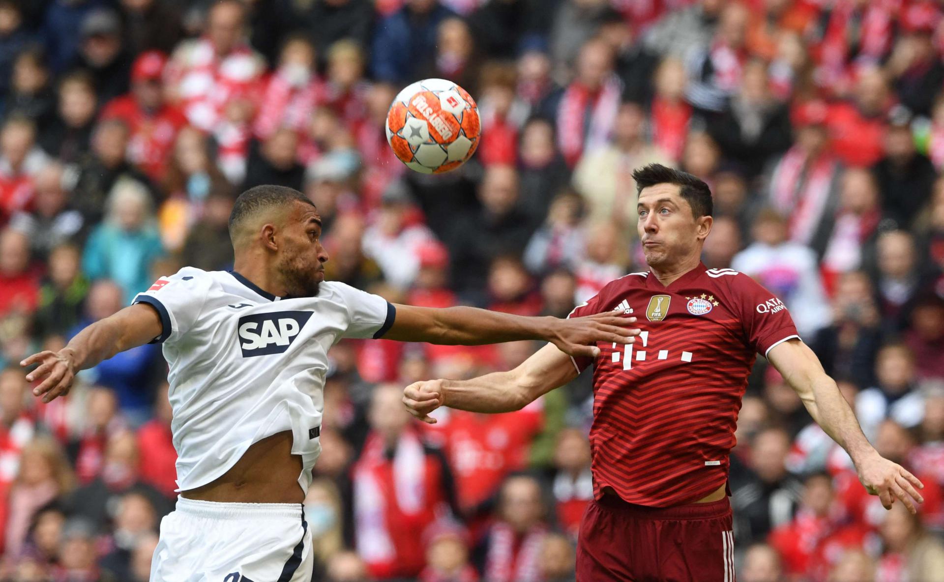 الفريق البافاري في قمة الترتيب بفارق نقطة واحدة عن مطارده دورتموند