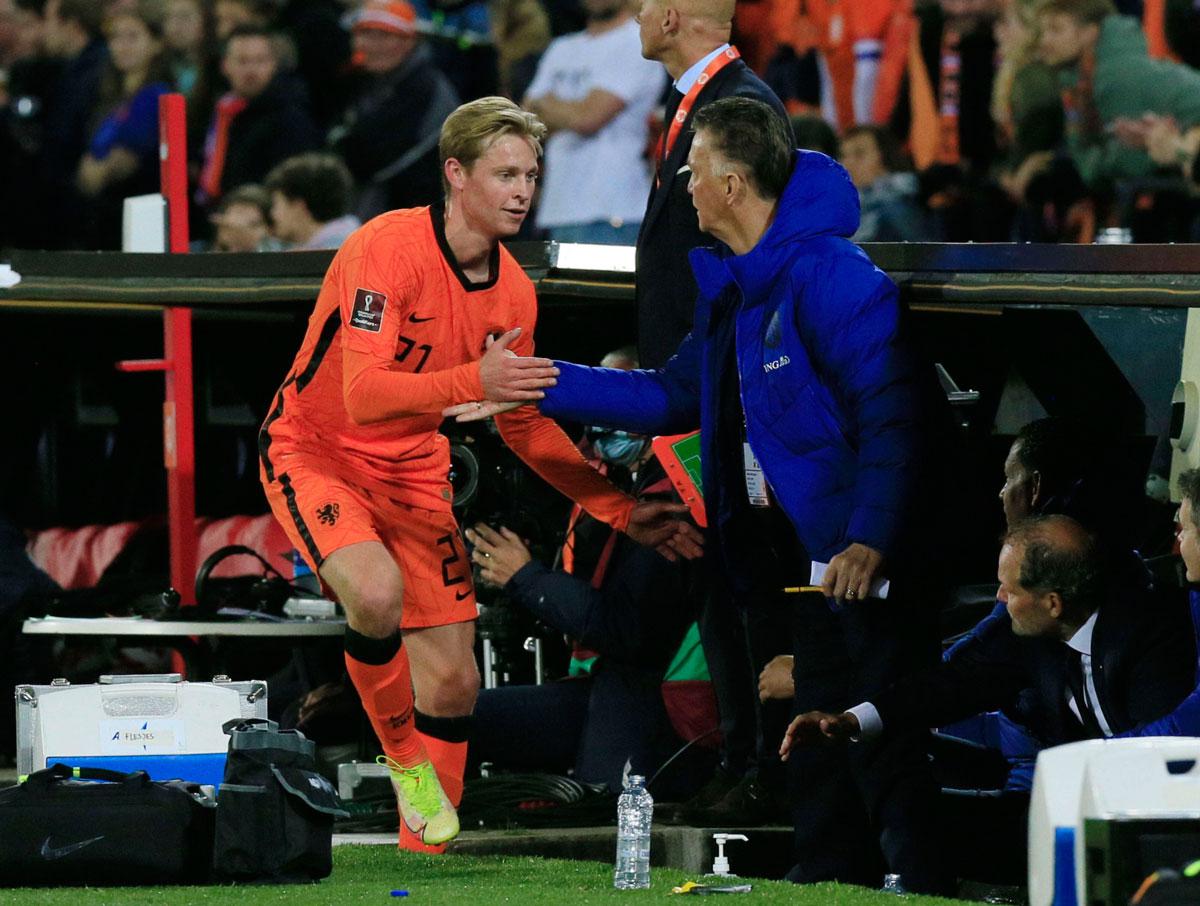 هولندا تتوق للتأهل المباشر