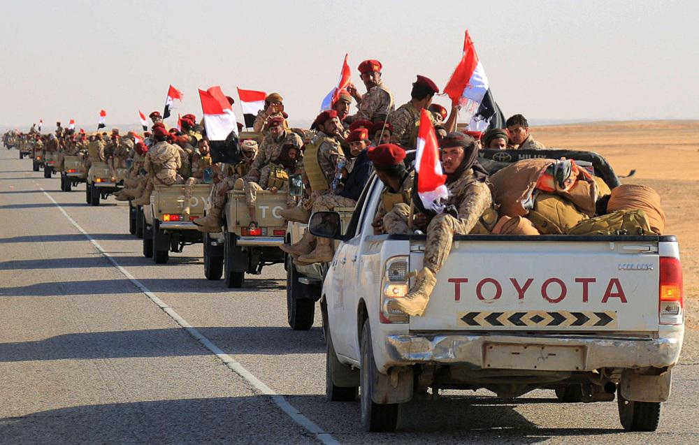 الحكومة اليمنية تدفع بالمزيد من التعزيزات في مواجهة تقدم الحوثيين نحو مأرب