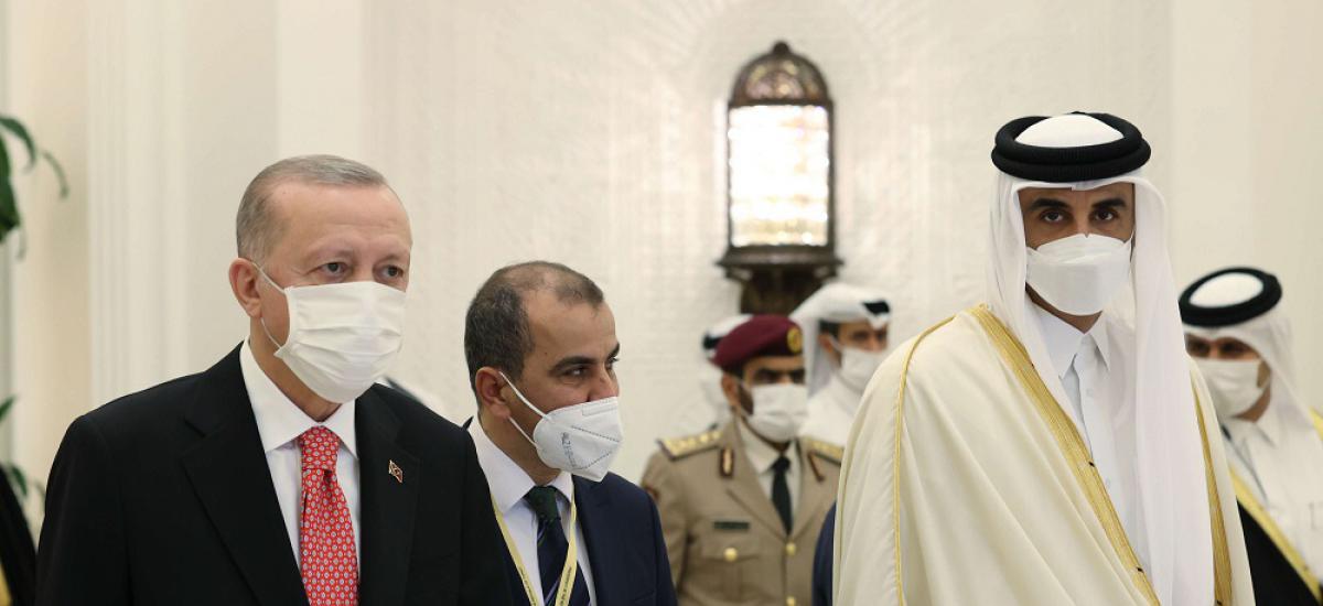 الرئيس التركي رجب طيب اردوغان وامير قطر الشخ تميم بن حمد