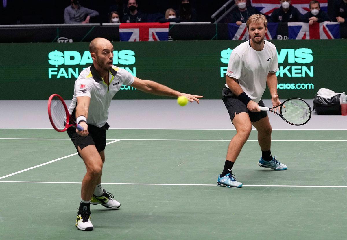 المنتخب الالماني يحقق المطلوب رغم غياب نجمه زفيريف