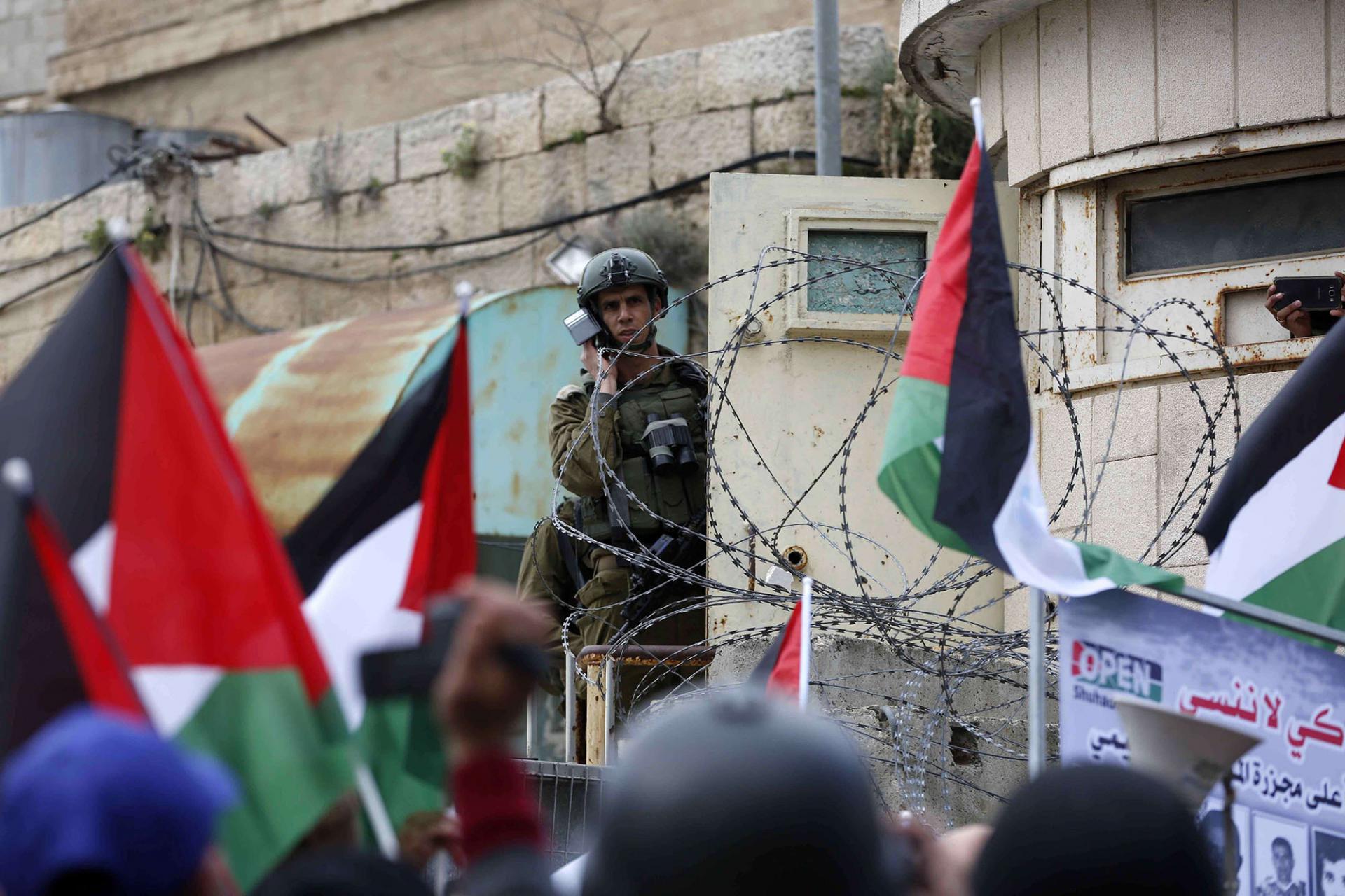 التنسيق الأمني في صلب العلاقة بين اسرائيل والسلطة