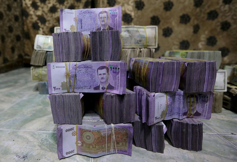 موازنة سوريا للعام 2022 تقل بـ1.5 مليار دولار عن موازنة العام الماضي مع انهيارات قياسية لقيمة الليرة