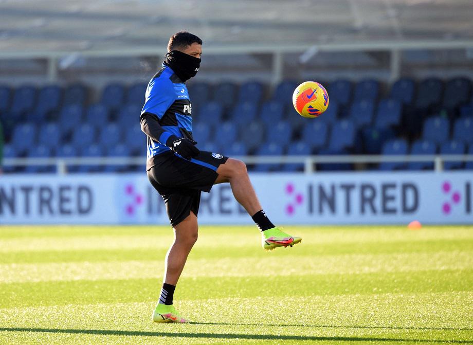 لاعب كرة قدم