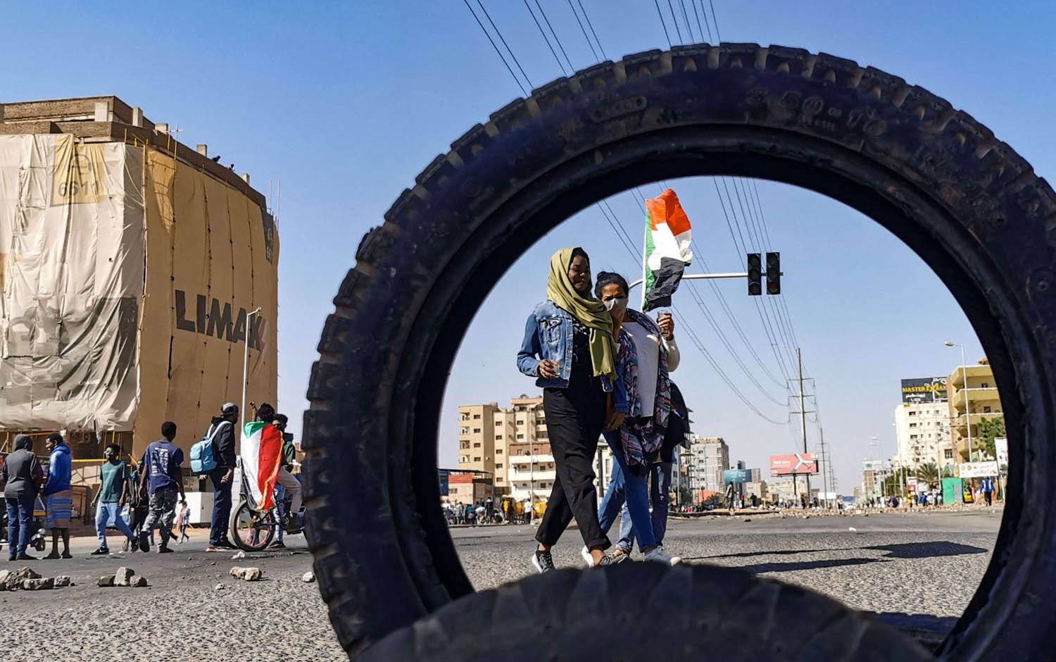 متظاهرون سودانيون في الخرطوم