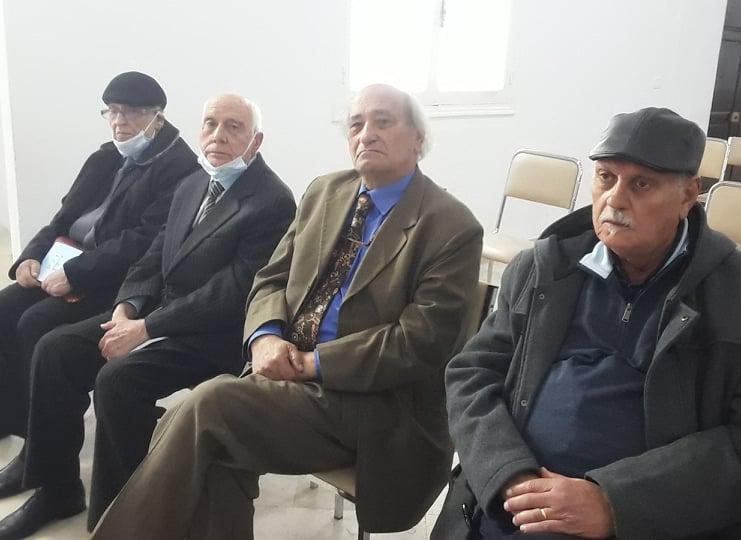 أدباء