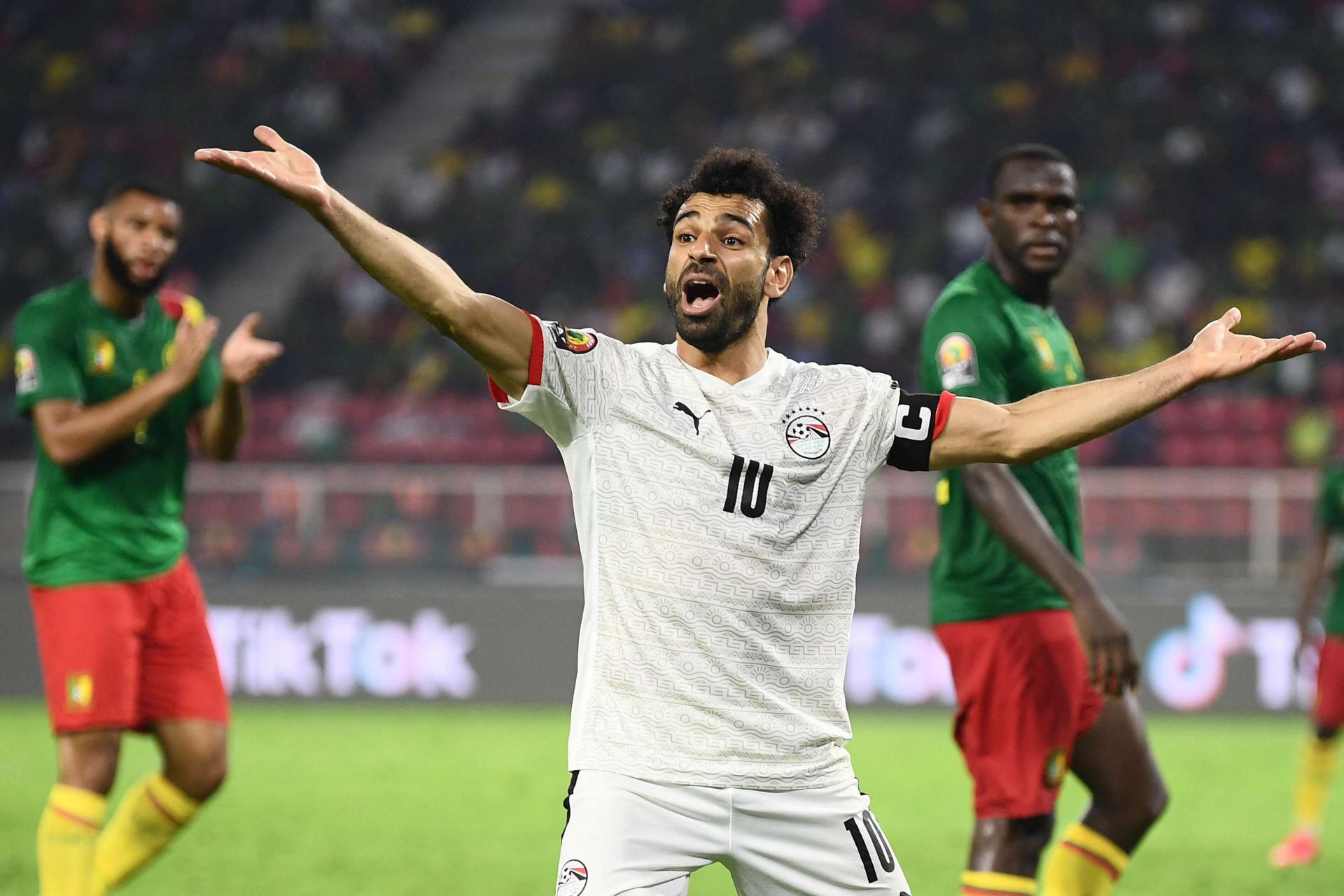 صلاح في مهمة صعبة