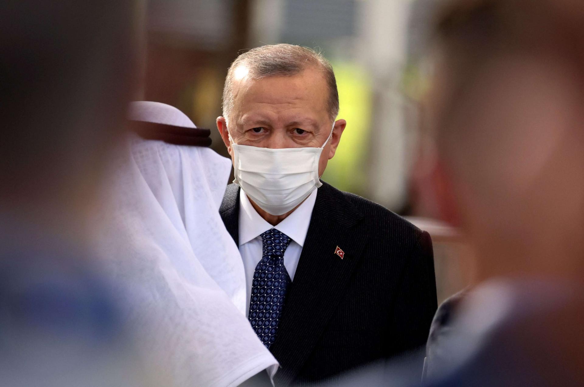 الإمارات كانت أول محطة لأردوغان على طريق المصالحة مع الخليج بعد سنوات من التوترات