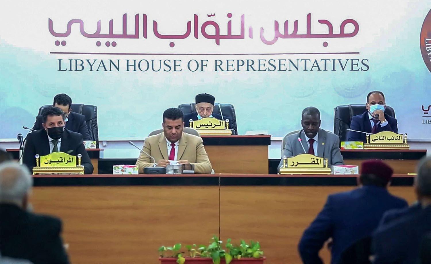 The parliament's deicision will likely produce two parallel administrations