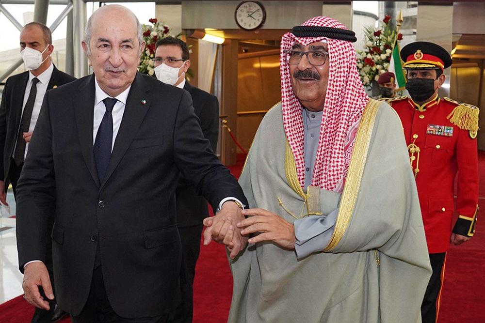 الجزائر تريد التقارب مع الخليج من البوابتين الكويتية والقطرية