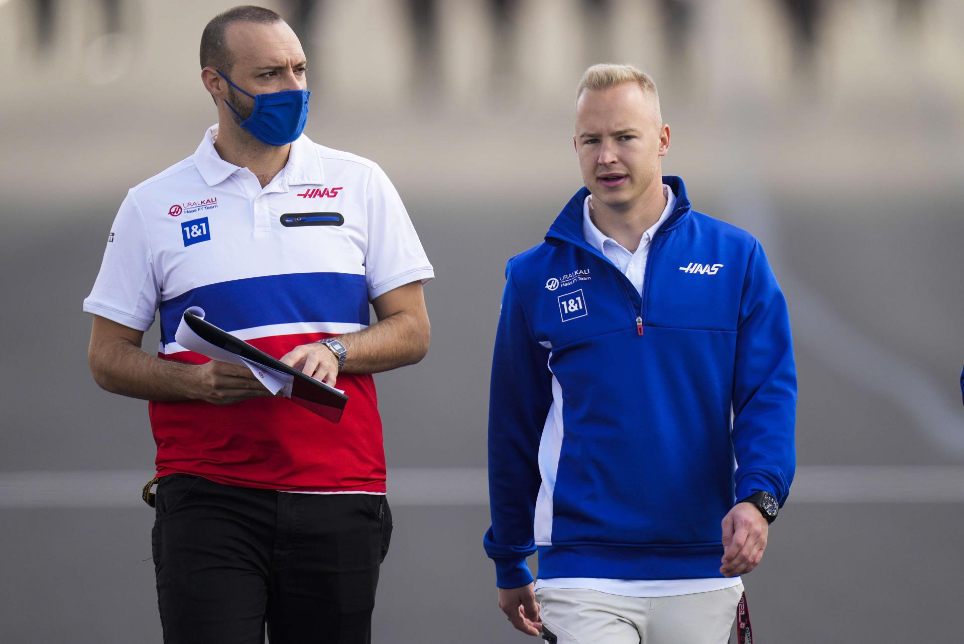 العقوبات تشمل مازيبين 